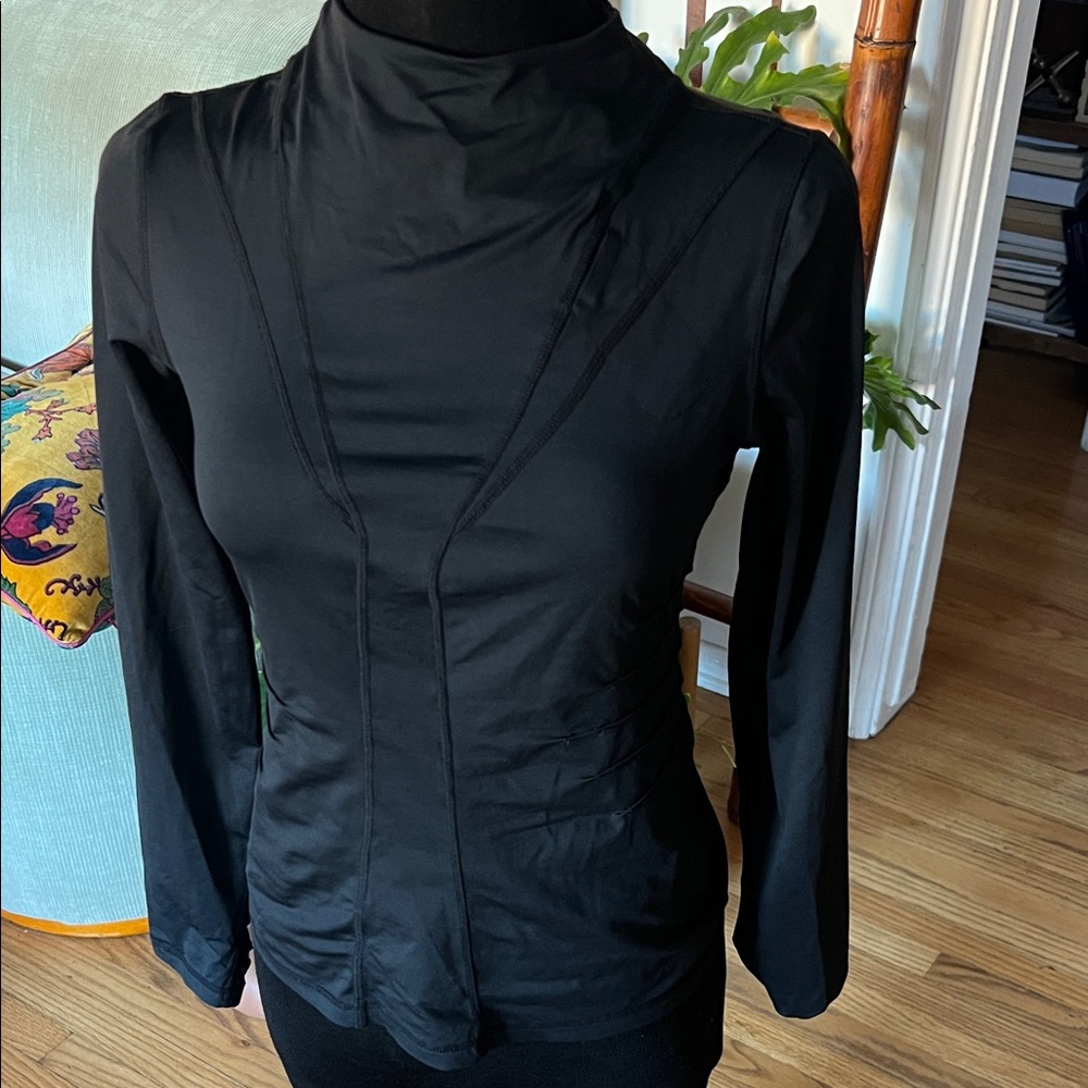 lululemon athletica Black Long Sleeve Top